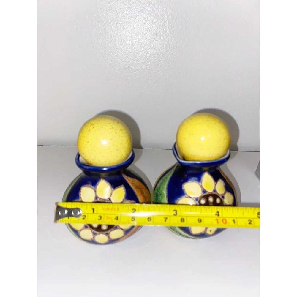 Vintage Artesa Ecuador Handpainted Ceramic Containers Decor